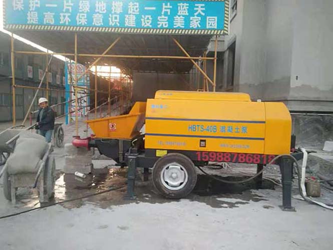大型細石混凝土泵合作中成建工廣匯金色華府項目